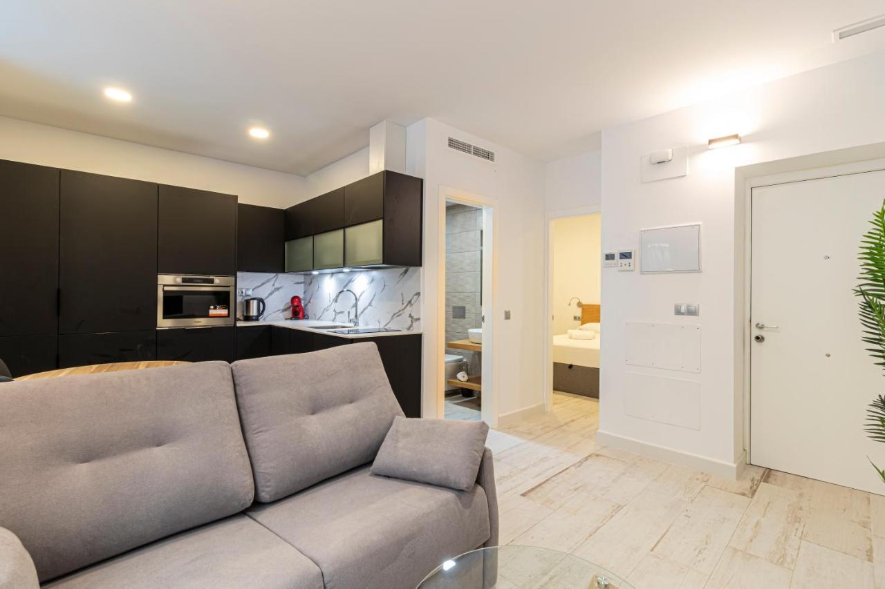 Allo Apartments San Roque Bajo A كاديز المظهر الخارجي الصورة