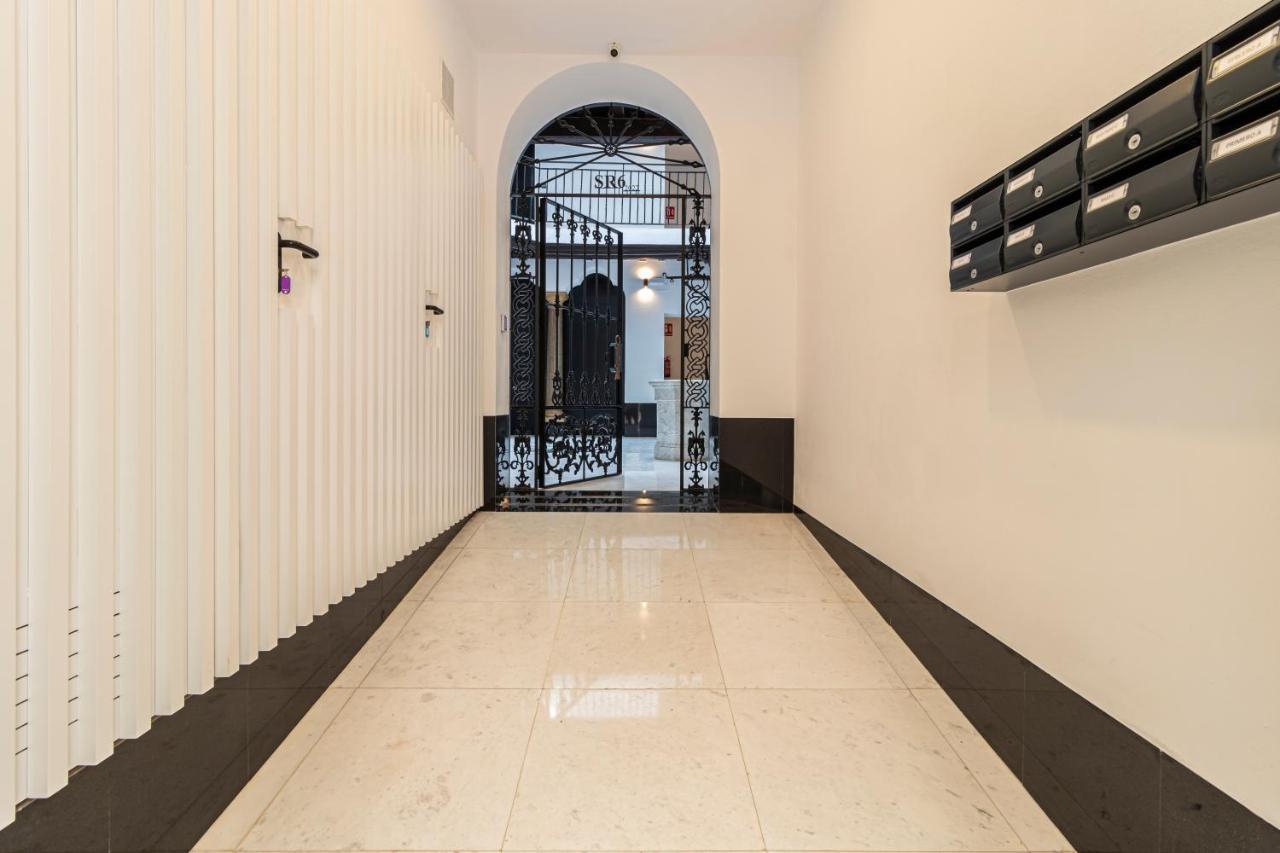 Allo Apartments San Roque Bajo A كاديز المظهر الخارجي الصورة